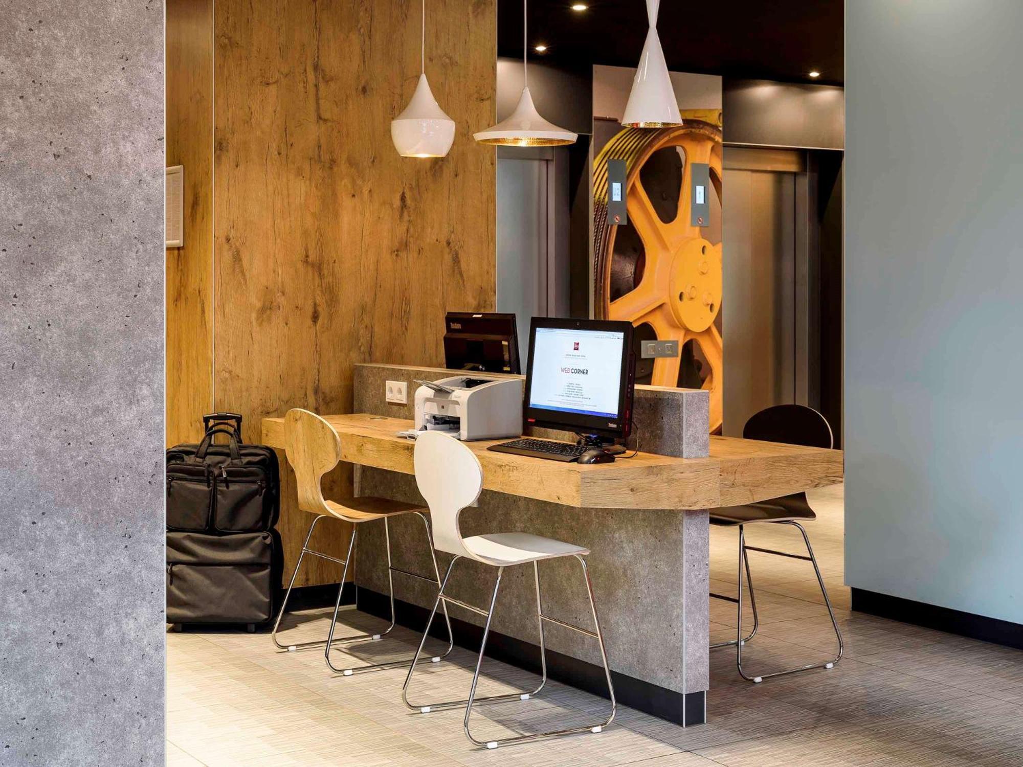 Ibis Hotel